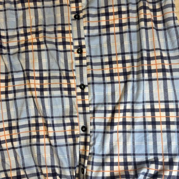 Above and Beyond Womens Size M Button-Up Tie Bottom Plaid Shirt-Sleeveless - Picture 4 of 4